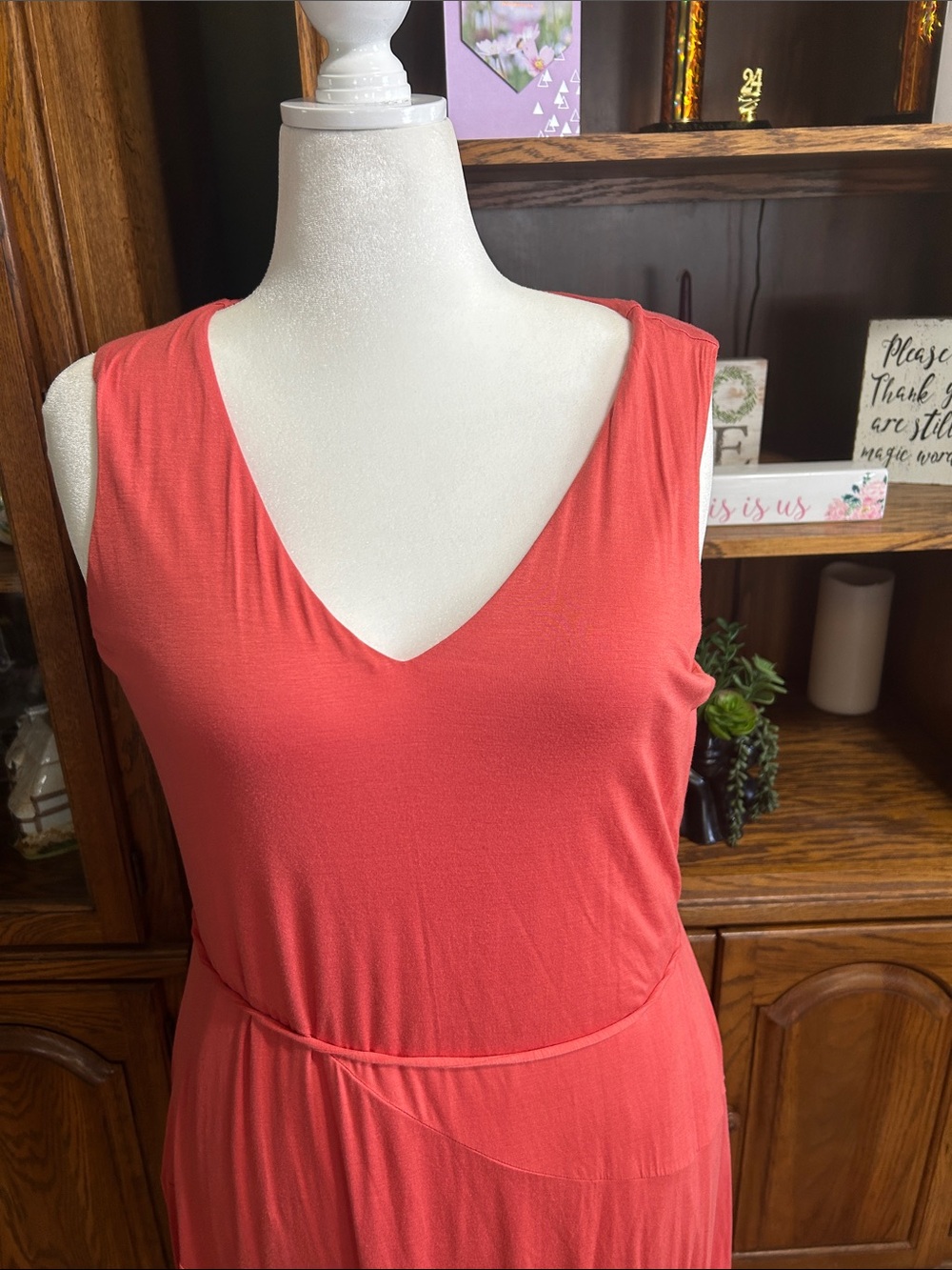 Simply Vera Vera Wang Coral Sleeveless V-Neck Midi  Dress - Picture 2 of 16